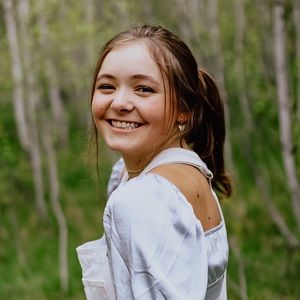 Meet your Posher, Lexi